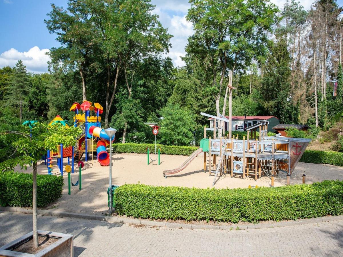 Modern Chalet With Covered Terrace In Nature Ренен Экстерьер фото